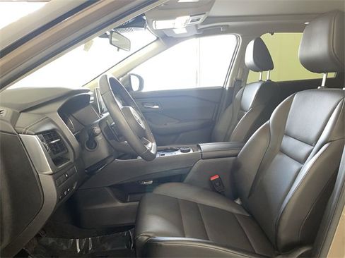 Certified 2024 Nissan Rogue SV w/ SV Premium Package image 21