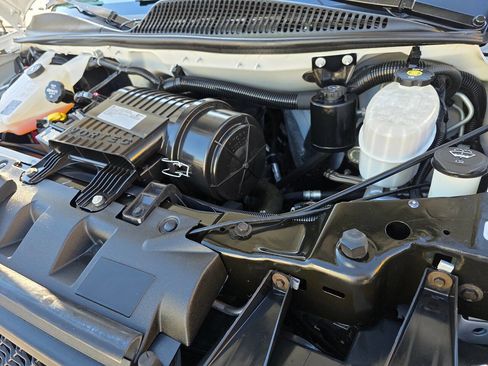 Used 2020 Chevrolet Express 2500 2500 3dr Cargo Van w/ Safety Package image 23