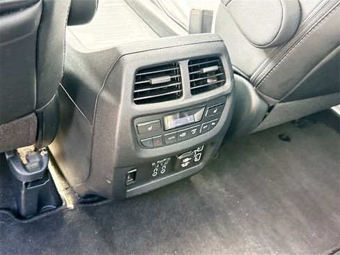 Used 2020 Honda Pilot Elite image 27