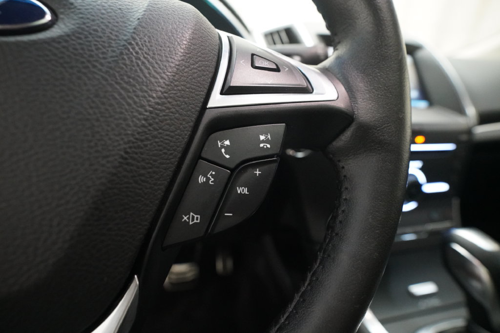 Used 2015 Ford Edge Sport w/ Equipment Group 401A AWD/4WD image 21