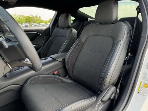 Used 2024 Ford Mustang Coupe image 28