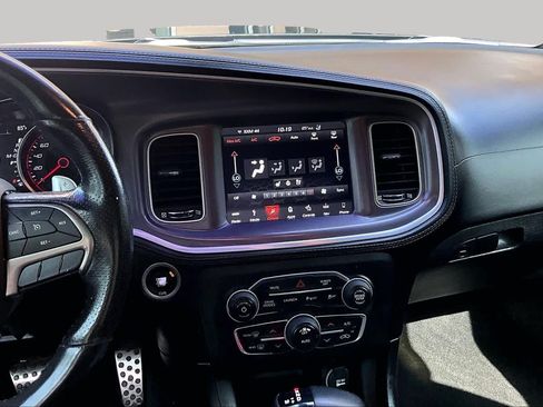 Used 2019 Dodge Charger Scat Pack w/ Plus Group RWD image 11