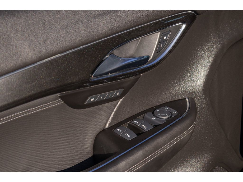 Used 2024 Buick Envision Preferred AWD/4WD image 19