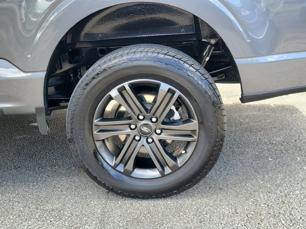 Used 2022 Ford F150 Lariat AWD/4WD image 5
