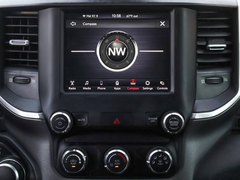 Used 2021 RAM 1500 Lone Star image 27