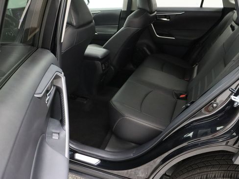 Used 2025 Toyota RAV4 XLE Premium FWD image 29