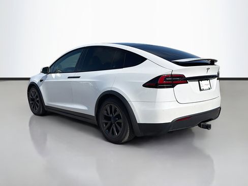Used 2022 Tesla Model X AWD/4WD image 3