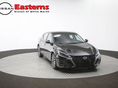 Used 2023 Nissan Altima 2.5 SV FWD image 50