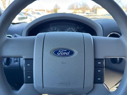 Used 2004 Ford F150 XLT image 17