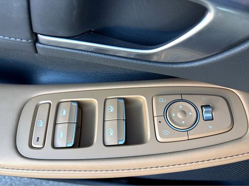 Used 2021 Hyundai Sonata Limited image 25