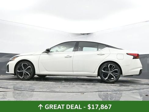 Used 2024 Nissan Altima 2.5 SR image 48