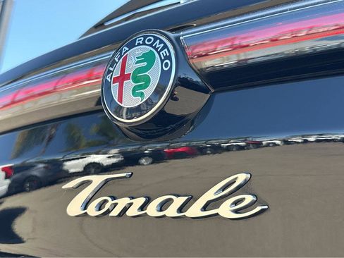 Used 2024 Alfa Romeo Tonale Ti image 40