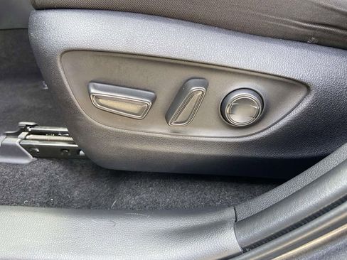 Used 2024 Toyota RAV4 XLE Premium image 17