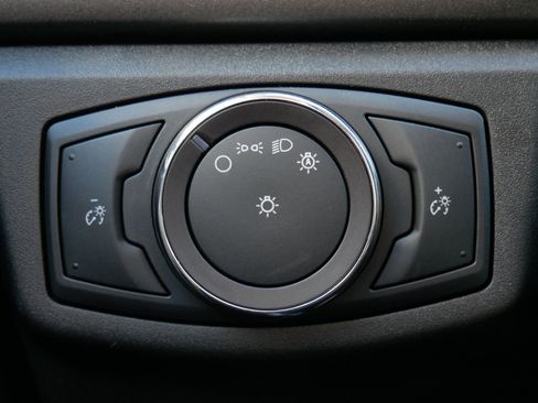 Used 2018 Ford Fusion S image 17