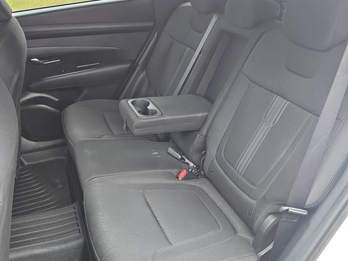Used 2025 Hyundai Tucson SEL AWD/4WD image 16