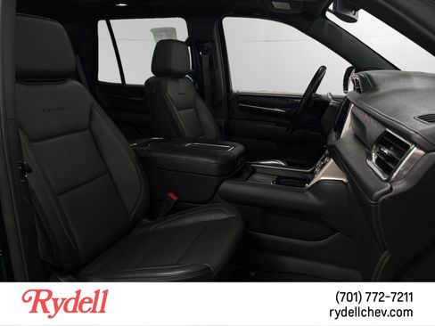 Used 2024 GMC Yukon Denali AWD/4WD image 17