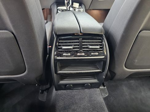 Used 2018 BMW 530i image 28