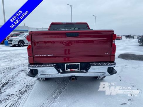 Used 2022 Chevrolet Silverado 1500 LT w/ Convenience Package II image 6