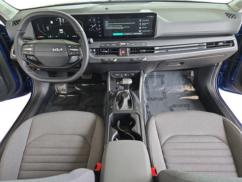 Used 2025 Kia K4 EX FWD image 9