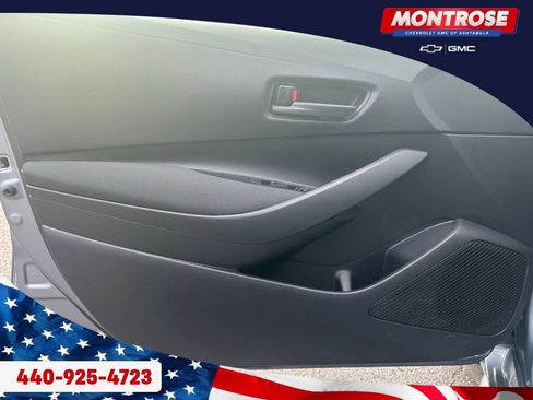 Used 2022 Toyota Corolla LE image 9