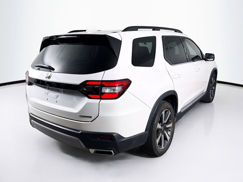 Certified 2023 Honda Pilot Touring image 34