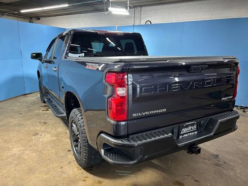 Used 2022 Chevrolet Silverado 1500 Custom Trail Boss AWD/4WD image 7