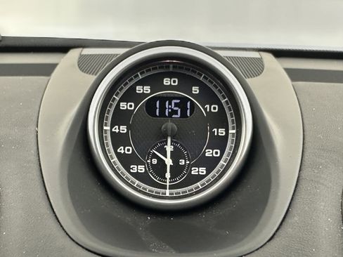 Used 2023 Porsche 718 Cayman GT4 image 19