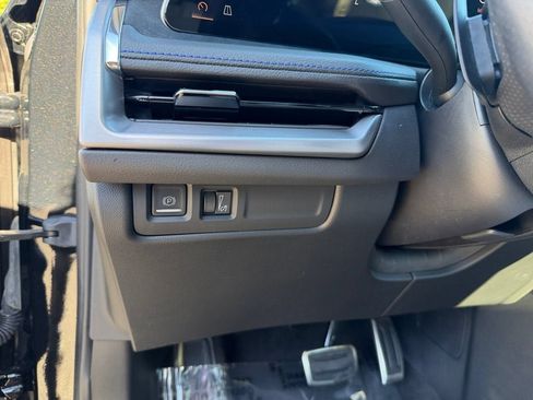 Used 2024 Cadillac XT4 Sport AWD/4WD image 19
