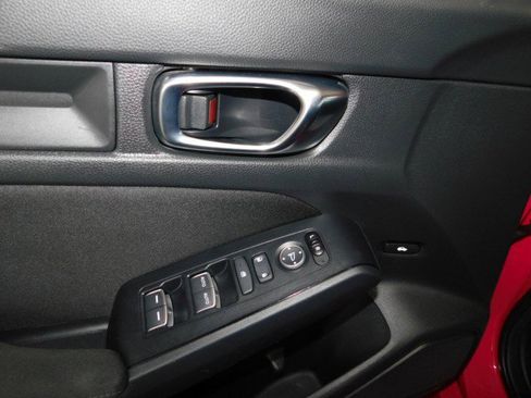 Used 2025 Honda Civic Sport image 17