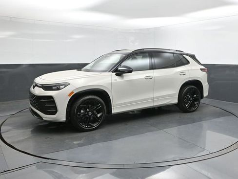 New 2026 Volkswagen Tiguan SE R-Line image 14