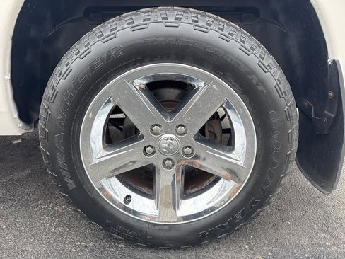 Used 2009 Dodge Ram 1500 Truck Sport image 10