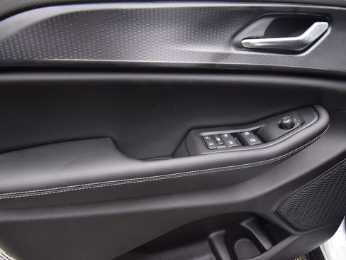 New 2026 Jeep Grand Cherokee L 4WD image 29