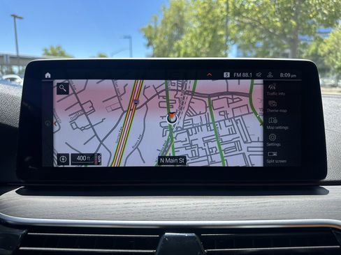 Used 2022 BMW 540i w/ M Sport Package RWD image 26