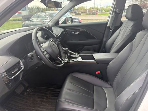 Used 2025 Acura ADX AWD image 3