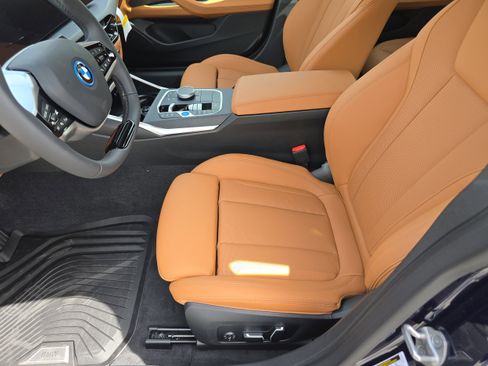 New 2026 BMW i4 xDrive40i w/ Premium Package AWD/4WD image 22