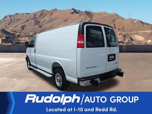 Used 2025 GMC Savana 2500 w/ Driver Convenience Package RWD image 3