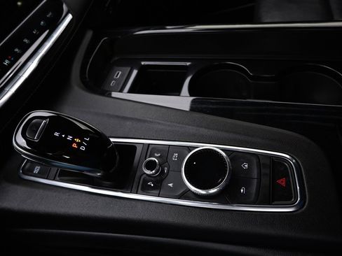 Used 2021 Cadillac Escalade ESV Sport image 33