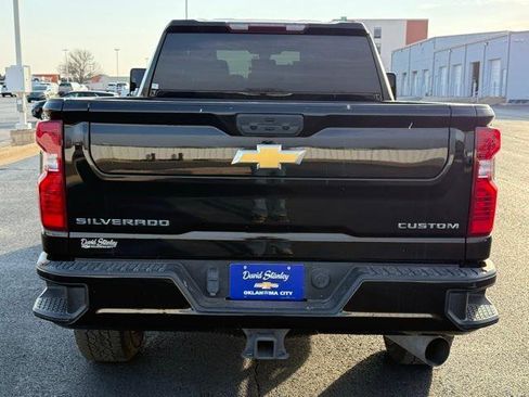 Used 2022 Chevrolet Silverado 2500 Custom w/ Gooseneck/5TH Wheel Package image 9