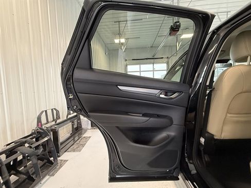 Used 2022 MAZDA CX-5 AWD 2.5 S w/ Select Package image 13
