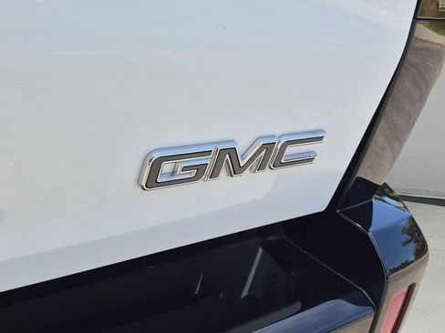 New 2026 GMC Hummer EV 4x4 Crew Cab image 30