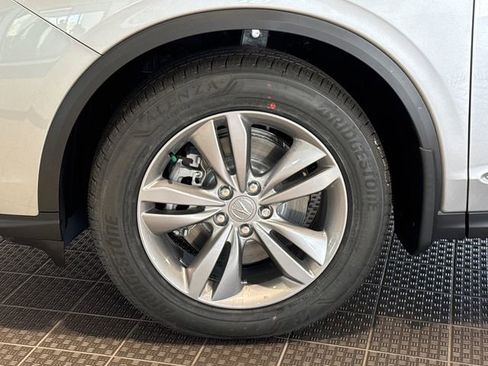 Used 2026 Acura MDX SH-AWD image 9