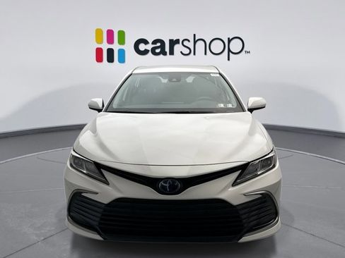 Used 2021 Toyota Camry LE image 8
