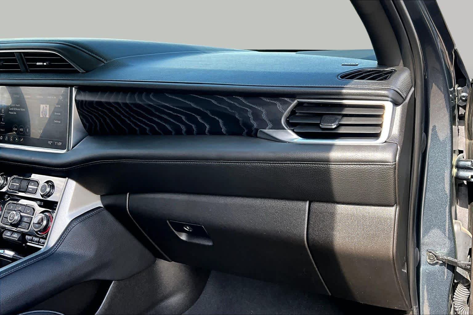 Used 2021 GMC Yukon Denali RWD image 19