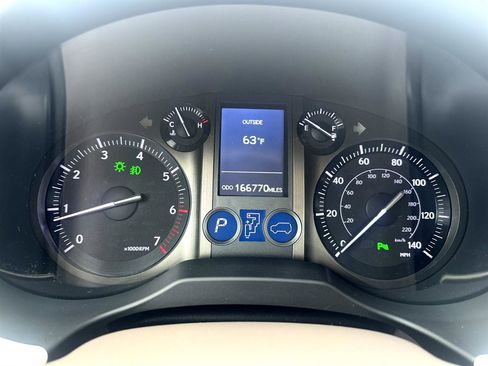 Used 2012 Lexus GX 460 Base w/ Comfort Plus Pkg AWD/4WD image 22
