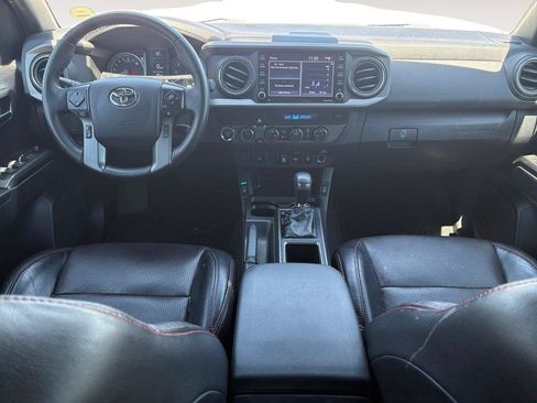 Used 2023 Toyota Tacoma TRD Sport AWD/4WD image 10