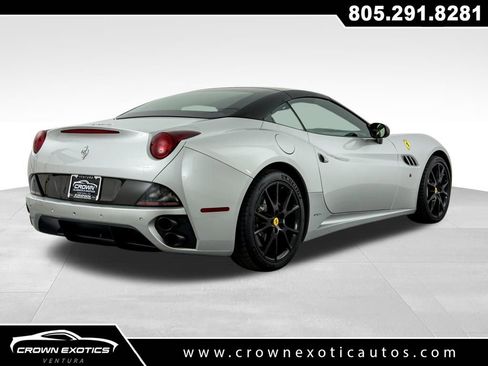 Used 2012 Ferrari California image 10
