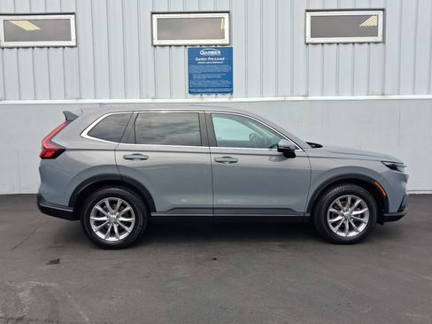 Used 2024 Honda CR-V EX-L image 9