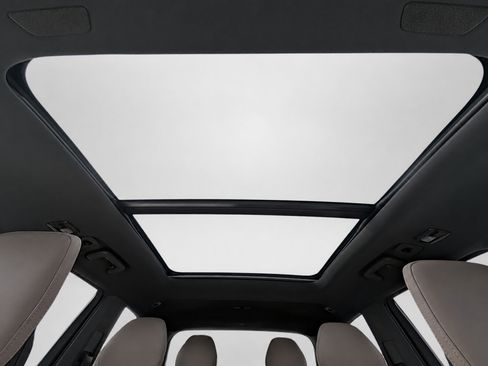 Certified 2026 Volvo XC90 B6 Plus AWD/4WD image 20