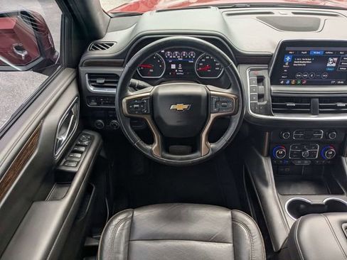 Used 2021 Chevrolet Suburban High Country RWD image 16