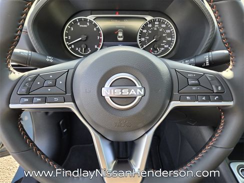 Used 2025 Nissan Sentra SR image 29